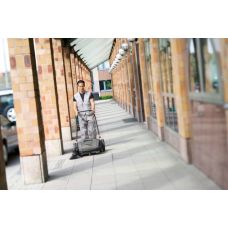Подметальная машина Karcher KM 70/15 C
