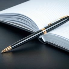Набір Parker Sonnet Black Lacquer GT BP, ручка кулькова + блокнот Parker у подар. пак.