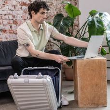 Бізнес-кейс Travelite Next Silver на 2 колесах, сріблястий