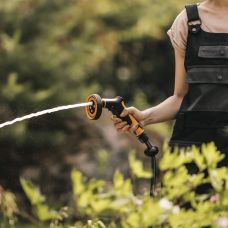 Многофункциональный пистолет-распылитель Fiskars (1065482)