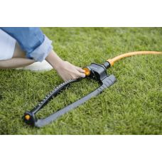 Дощувач осцилюючий металевий Fiskars (1023660)