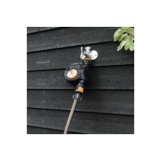Таймер подачи воды Fiskars для полива (1054791)