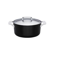 Кастрюля Fiskars Rotisser 3.5 л