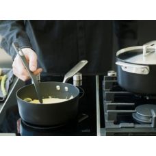 Ковш Fiskars Rotisser 1.6 л 