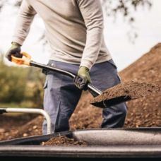 Лопата совковая Fiskars Solid для бетона (1067518)