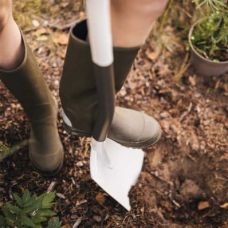 Лопата штыковая Fiskars White облегченная (1067519)