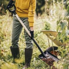 Лопата совковая Fiskars Solid (1066723)