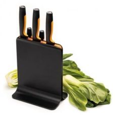 Набор кухонных ножей с пластиковым блоком Fiskars Functional Form ™ 5 шт (1057554)