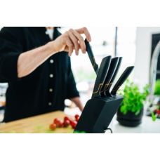 Кухонный нож поварской  Fiskars Edge Black 15 см (1003095)