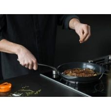 Сковорода WOK Fiskars All Steel 28 см (1023763)