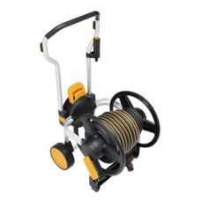 Ручная катушка Fiskars XL со шлангом и набором аксессуаров (1062256)