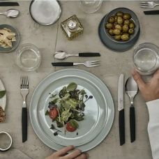 Набір кухонний Victorinox Swiss Modern Table Set з чорн. ручками, 12 пред (6 ножів tomato/6 виделок)