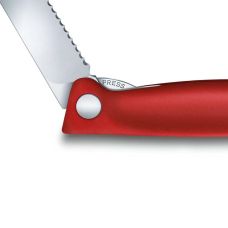 Набір кухонний Victorinox SwissClassic Cutting Board Set з черв. ручкою, 2 пред (складний ніж, дошка для нарізання), подарункове пакування