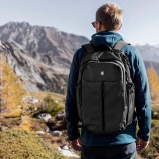 Рюкзак Victorinox Travel Altmont Original Black Vertical Zip Laptop с отдел.д/ноутбука 17"//iPad, 24 л, черный