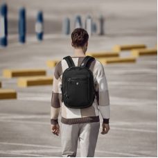 Рюкзак Victorinox Travel Werks Professional Cordura Compact Black с отдел. д/ноутбука 15.6"/iPad, 15 л, черный