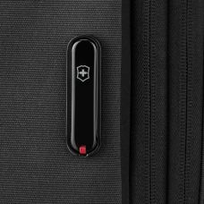 Рюкзак Victorinox Travel Touring 2.0 Traveler Black с отдел.д/ноутбука 17", 33/41 л, черный