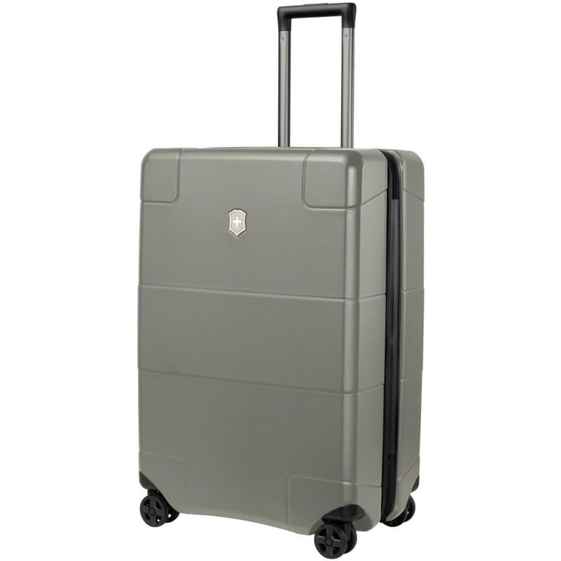Валіза Victorinox Travel Lexicon Titanium М на 4 колесах, 73 л, сіра Валіза Victorinox Travel Lexicon Titanium М на 4 колесах, 73 л, сіра