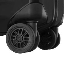 Чемодан Victorinox Airox Global Black S на 4 колесах, 33 л, черный