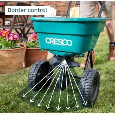 Разбрасыватель для песка, удобрений и соли Cresco SW20 на колесах, емкость 26 кг