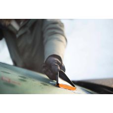 Автомобільний скребок Fiskars Solid