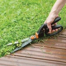 Ножницы Fiskars SmartFit GS40 для травы (1023632)