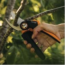 Секатор Fiskars PowerGear X-series P921 M обвідний (1057173)
