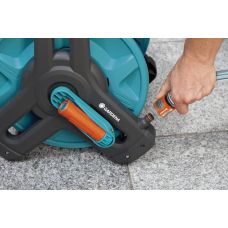 Катушка со шлангом Gardena Classic 50 Set с настенным кронштейном (08009-20. 000. 00)