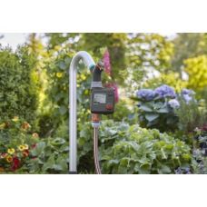 Водопроводный кран Gardena 360° для водяной розетки.