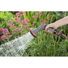 Пистолет-распылитель Gardena Comfort с регулировкой угла распыления