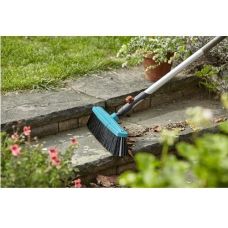 Комплект для уборки: щетка 45 см + ручка Gardena Combisystem