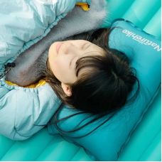 Подушка самонадувающаяся Naturehike Sponge automatic NH17A001-L, светло голубая