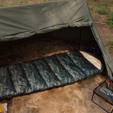 Спальный мешок с капюшоном Naturehike M320 CNK2350WS023, зеленый камуфляж, правый