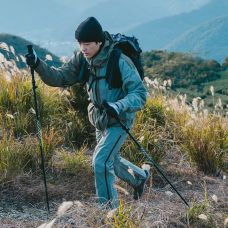 Комплект из пятисекционных складных трекинговых палок Naturehike CNK2450DS013 Gale Pro, 115-135 см, 2 шт, черные