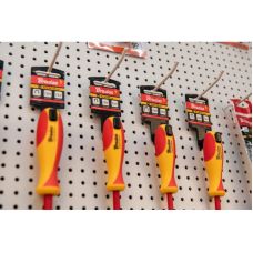 Отвертка плоская, SL 5,5/125 мм 1 кВ, HOME & GARAGE, DIY-SL1155125-V
