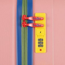 Чемодан Semi Line 24