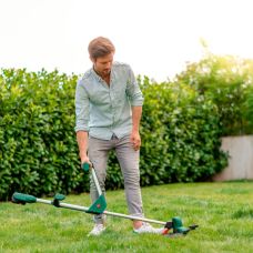 Тример садовий акумуляторний Bosch UniversalGrassCut 18V-26 26см 2.3кг без АКБ та ЗП