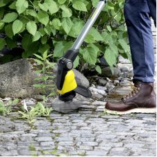 Триммер садовый аккумуляторный Karcher WRE 18-55 для удаления сорняков 18В 2.85кг без АКБ и ЗП