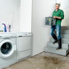 Насос дренажний KarcherSP 16.000 Flood Box 550Вт 16Куб·год висота 8м глибина 7м 4.85кг