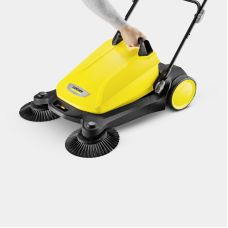 Подметальная машина Karcher S 4 Twin ручная захват 68см контейнер 20л 10.2кг