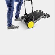 Підмітальна машина Karcher S 4 Twin Go!Further ручна захват 68см контейнер 20л 10.2кг