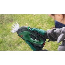 Ножиці для трави акумуляторні Bosch AdvancedShear 18В-10 + насадка кущоріз 10/20см крок різу 8мм 1.85кг