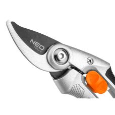 Секатор плоскостной Neo Tools, D реза 20мм, 210мм, 228г
