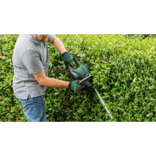 Кусторез Bosch UniversalHedgeCut 50 480Вт 50см шаг реза 26мм 3.67кг