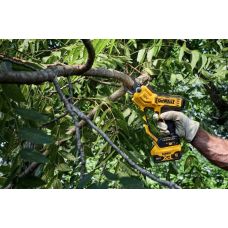 Секатор аккумуляторный DeWalt 18В XR D реза 32мм 1.37кг без АКБ и ЗП