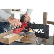 Рубанок SKIL 1590 AA 710Вт 82мм строгание до 2мм 2.6кг