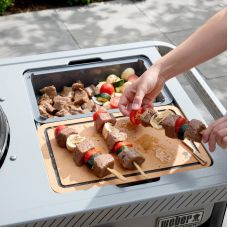 Угольный гриль Weber Performer Premium