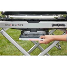 Газовий гриль Weber Traveler чорний