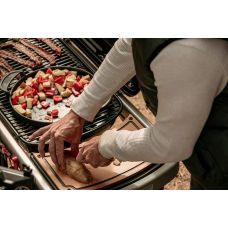 Газовий гриль Weber Traveler чорний