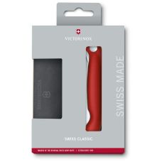 Набір кухонний Victorinox SwissClassic Cutting Board Set з черв. ручкою, 2 пред (складний ніж, дошка для нарізання), подарункове пакування