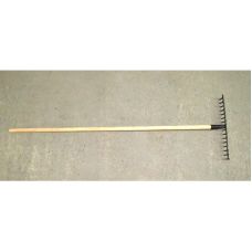 Грабли закаленные Bellota 950-16 CM L 430 мм с ручкой 1500 мм